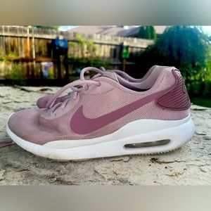 Nike Air Rose Pink Athletic Shoes Women’s Size 8